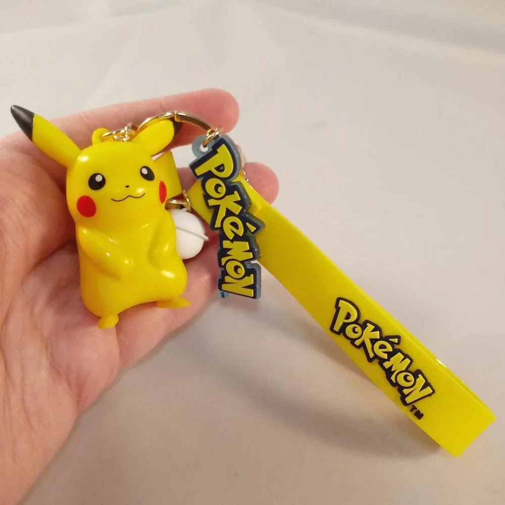 Pokémon Pikachu Anime Character Key Chain Key Ring Holder Figurine Gift Unisex